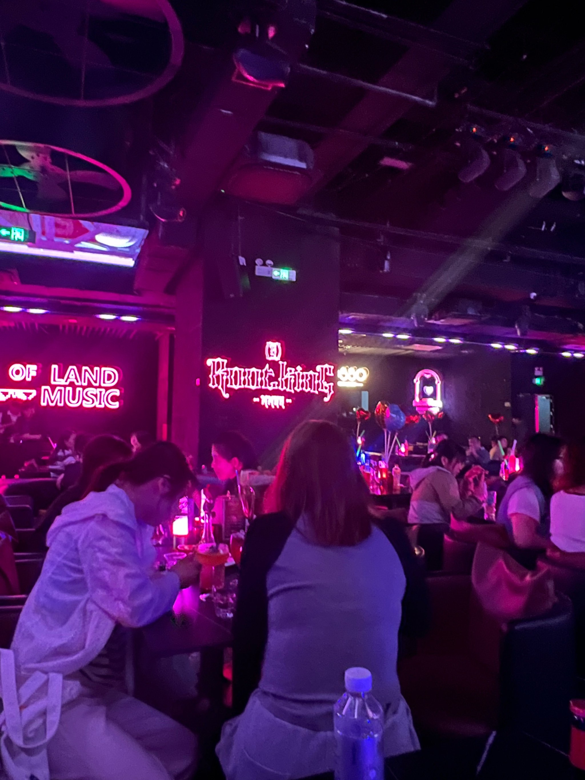 台州商务ktv推荐中低端商务ktv选择指南-天台县ktv预定